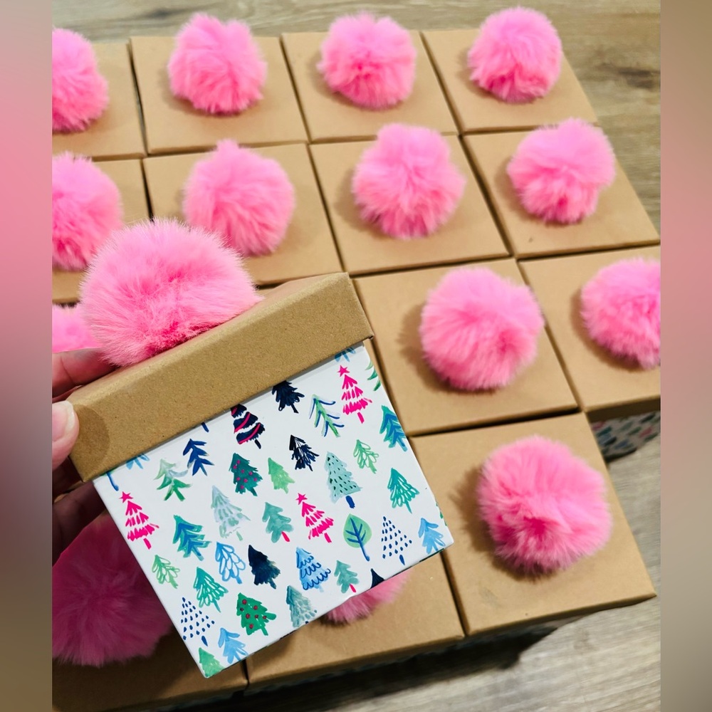 16 Molly & Rex Gift Boxes